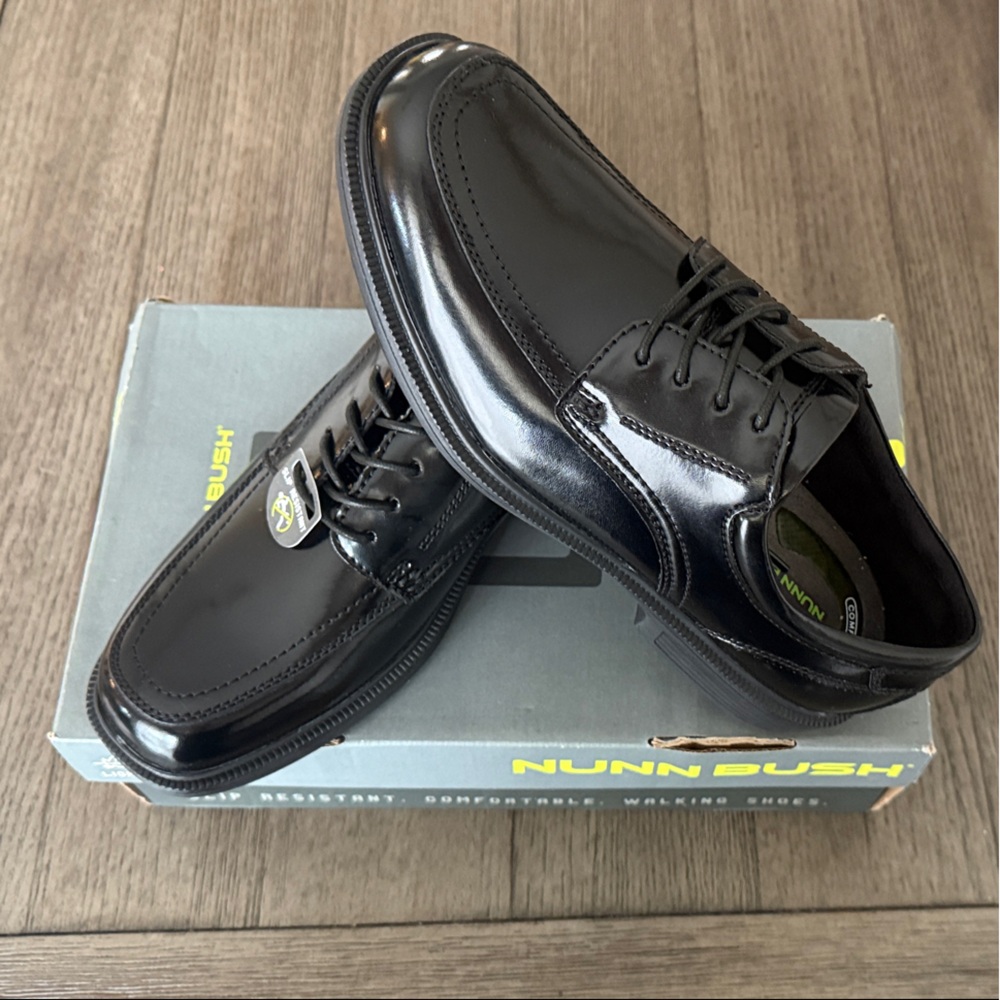 Nunn Bush Men's bourbon st. Dress shoes
